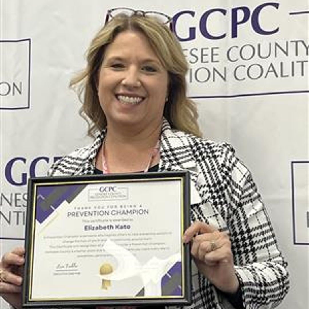 GBCSBobcats's tweet photo. Recently the Genesee County Prevention Coalition recognized Grand Blanc High School student, Isaiah Grays and Myers Elementary Principal, Betsy Kato for serving the community as Youth Prevention Champions! Read more: https://t.co/1bso1p5X7Z #WeAreGB https://t.co/Dk8niv9RZj