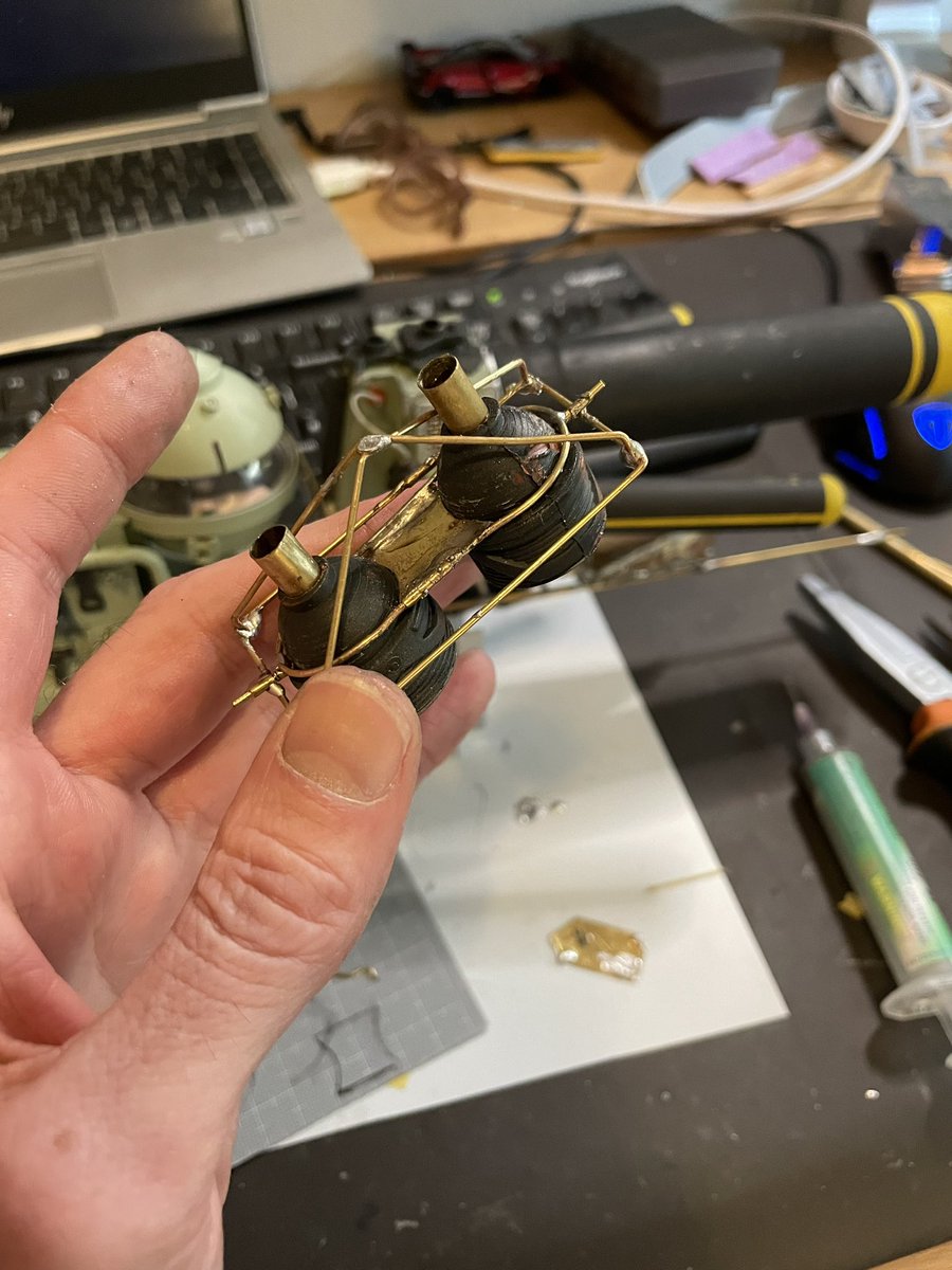 BrotherBlanco's tweet image. Added some colour at the front, per request, and some electrical cables. Also testing out some gimballed thrusters. Not sure about them yet but fun to make. #scratchbuild