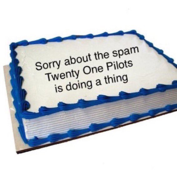 wagingmywars_'s tweet photo. anyone want some cake? https://t.co/c2ELLFhkxk