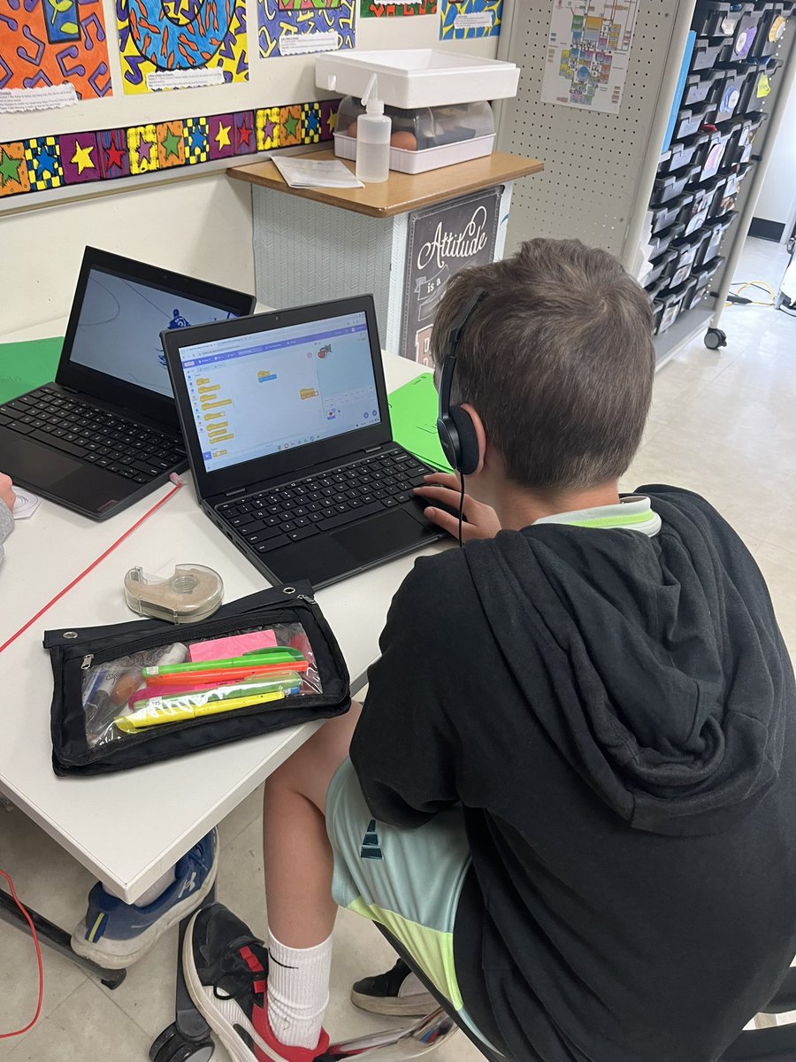 It’s loud, it’s messy and it’s amazing! #geniushour <a href="/macneillrps/">MacNeill School</a> <a href="/RegPublicSchool/">Regina Public Schools</a>