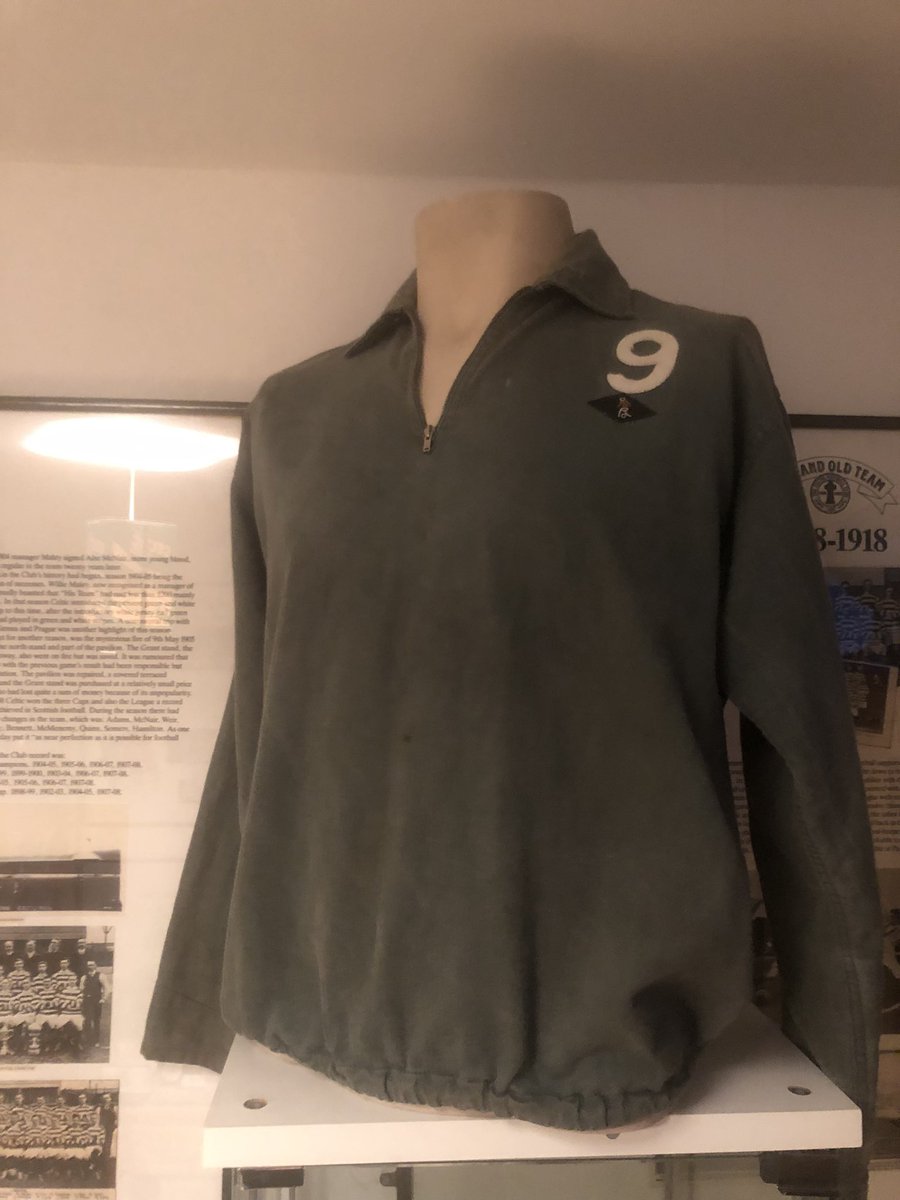 jamiebhoy2009's tweet photo. Aye what about UMBRO training tops ๐ค
#BertieAuld https://t.co/kA8FA7DWai