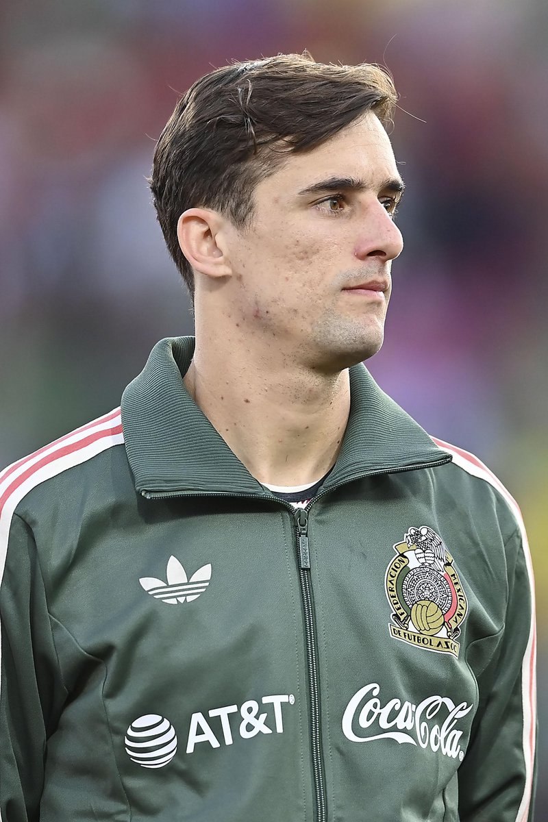 miseleccionmx's tweet photo. ¡Con todo, Jordi! 🔥

Tras la baja de Diego Lainez, @jordiCortizo se sube a la convocatoria rumbo al verano. 👏🏼

¡A darlo todo por 🇲🇽! https://t.co/jI6vcDRgS3
