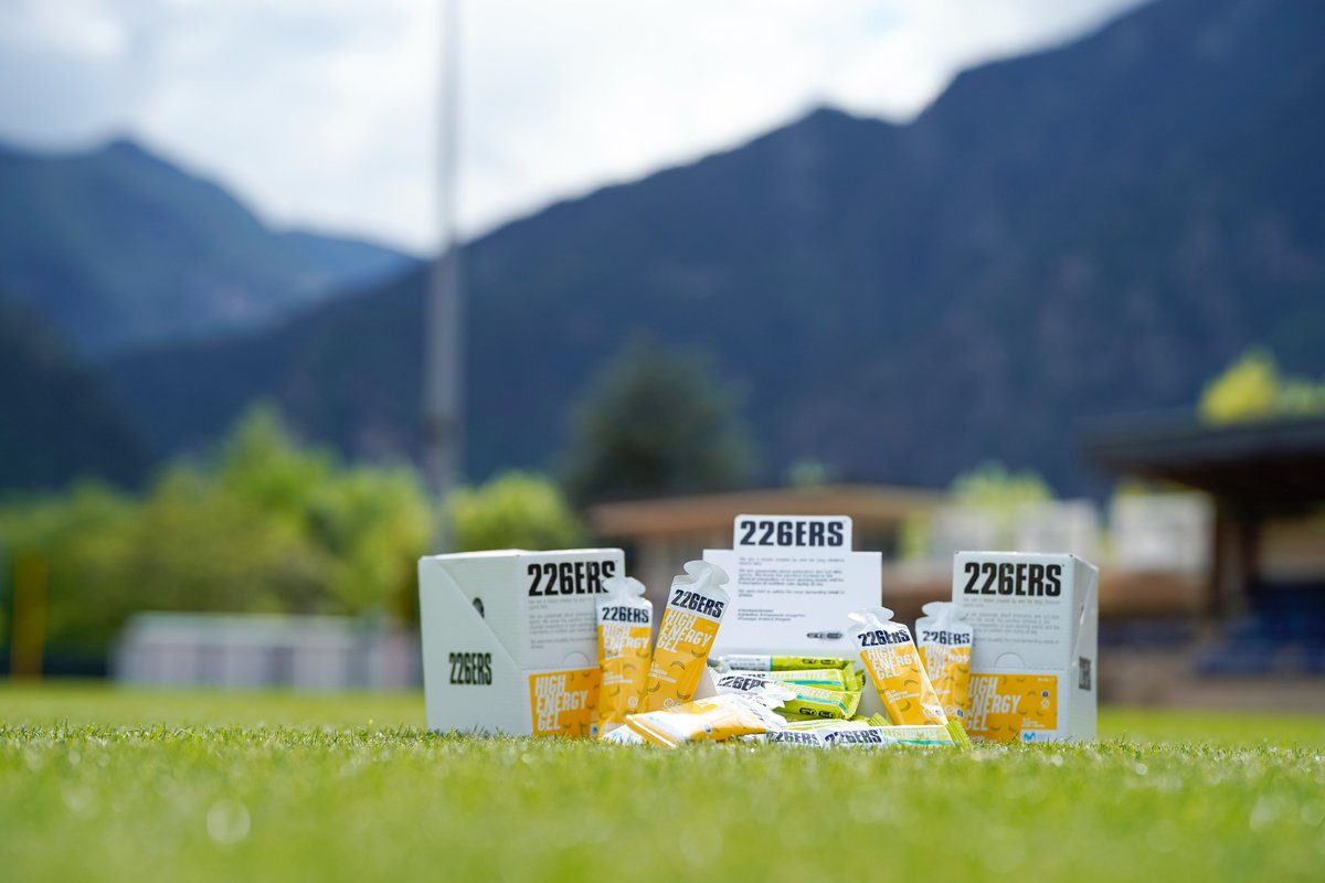 Tanquem la temporada amb molta energia! 🔋⚽️

Gràcies @226ERS per fer-nos costat aquesta temporada i esperem continuar aquesta amistat al pròxim curs.

➡️ @FormulaCincoAnd 

#seremmés💙🖤 #226ers_Andorra