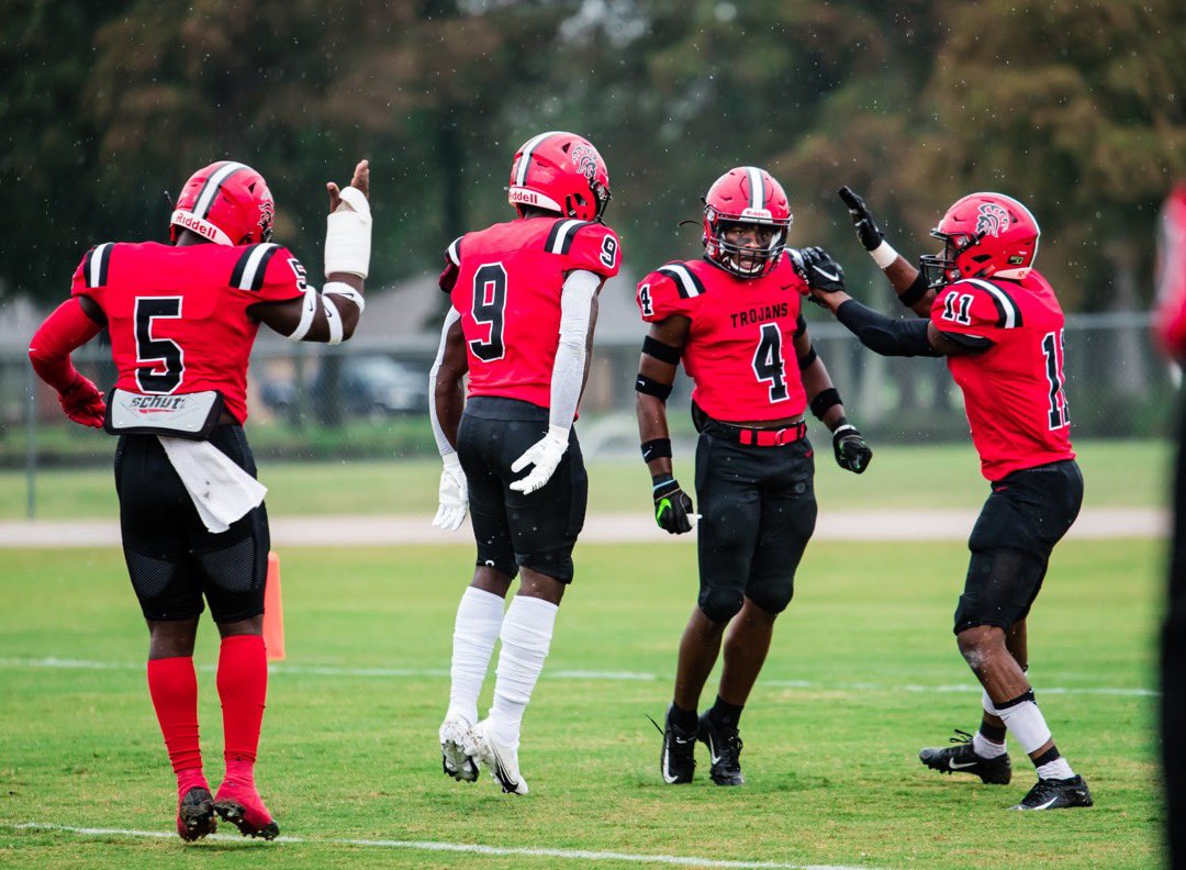 EXTREMELY BLESSED To Receive An Offer From Mississippi Delta!!! AGTG!! @CoachC98 @connor_breland @football_pearl @shayhodge3