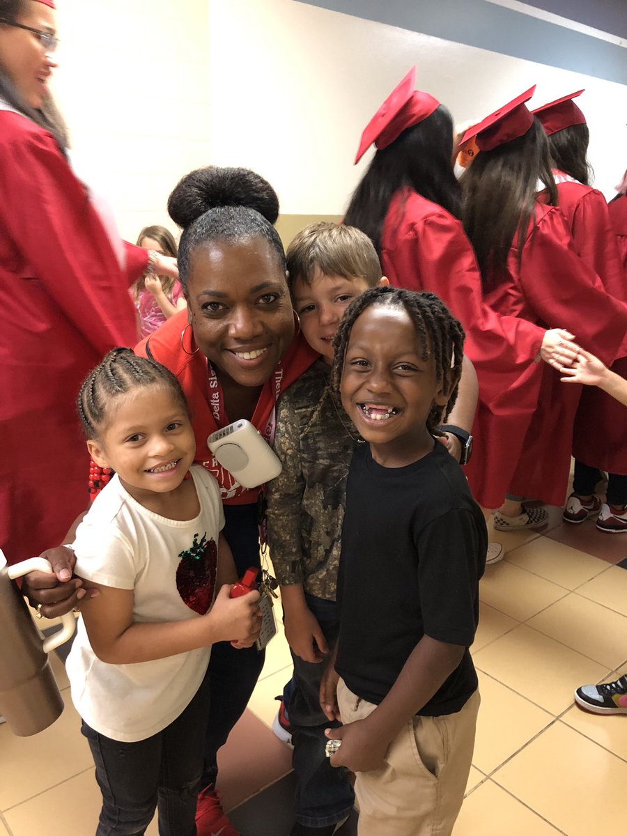 Our kindergarten graduates <a href="/CharlesRDrewES/">Drew Elementary</a> were excited to see what their future looks like during the Senior walk today <a href="/CrosbyISD/">Crosby ISD</a> .