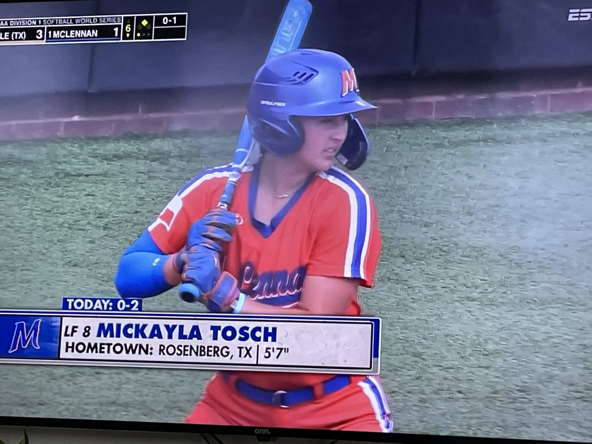 AlinaSatcher's tweet photo. @Foster_Softball Royalty on my TV! @MickaylaTosch Got get ‘em! #Falcons23 https://t.co/zhMAIP2jnT