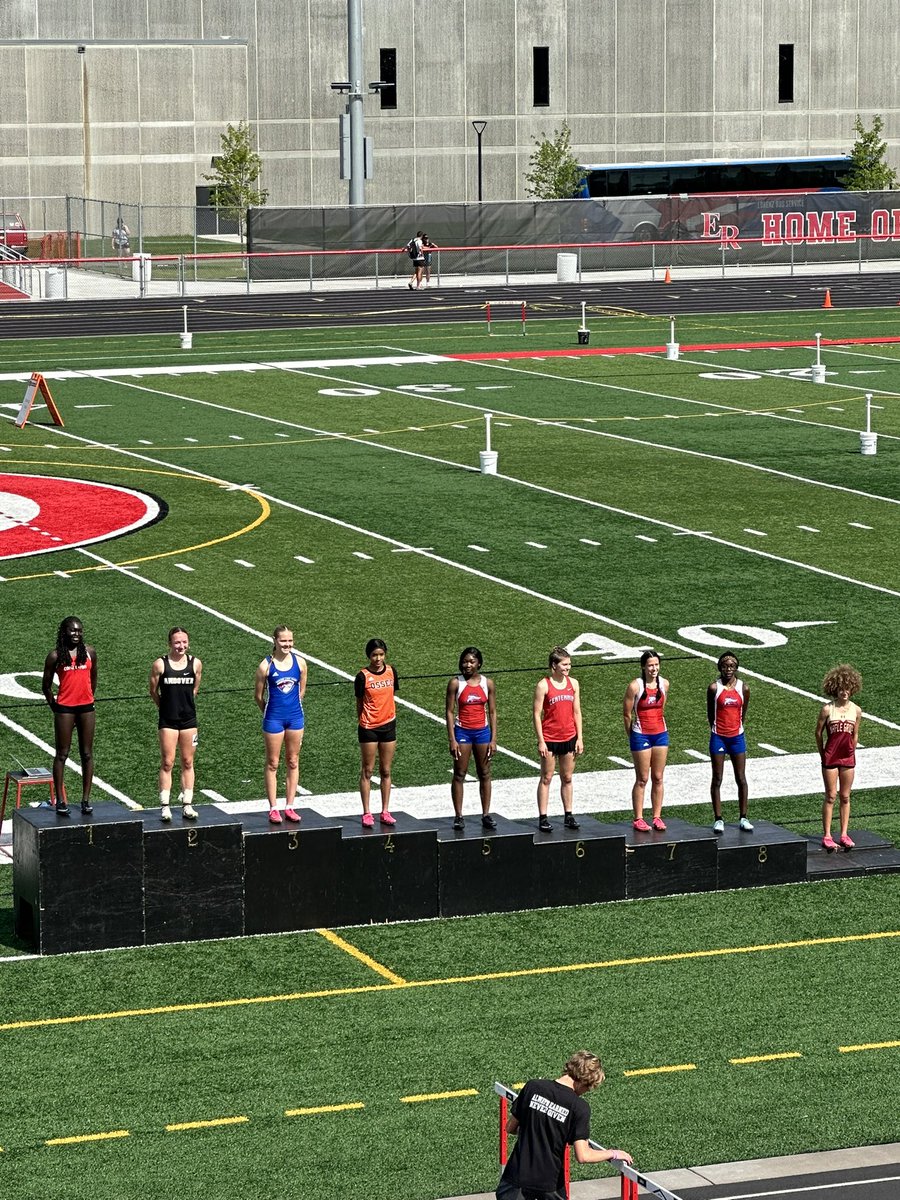 conference championship girls 100m hurdles 4th place - Hope Wells🧡
