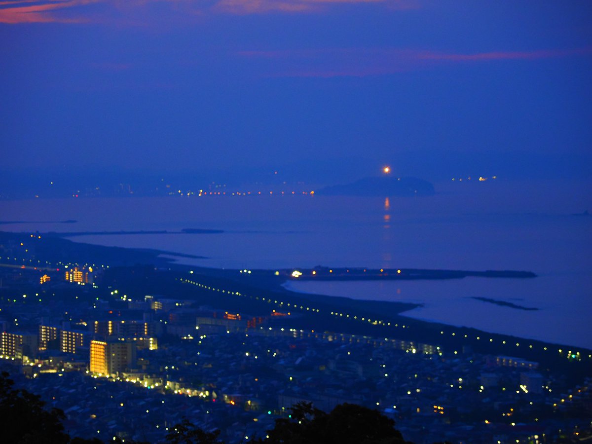 おはようございます
本日の平塚からの朝日
#朝日
#神奈川 
#湘南 
#平塚 
Date:2024.05.24