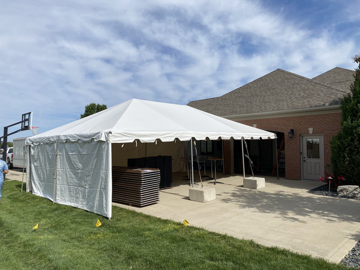 Reliable_Tent's tweet photo. Graduation setups today!  Trucks are loaded for tomorrow!  Congrats to all the 2024 Graduates!  👏🏻👏🏻 https://t.co/QwNRFStKFO