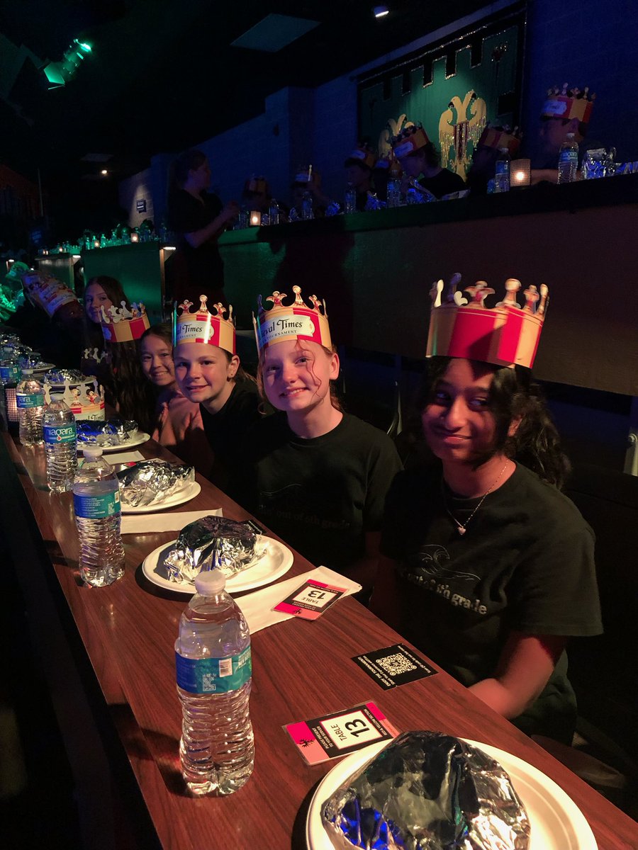 nergeschool's tweet photo. These 6th grade knights celebrated the end of their elementary school era at @MedievalTimes today! Fun was had by all and the icing on the cake was coming home victorious! Go yellow and red team!💛❤️ https://t.co/xsDfNvUNCO