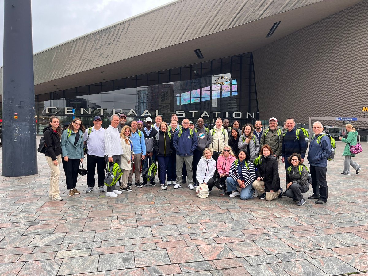 miamidadetpo's tweet photo. On day two of the Miami-Dade TPO’s Bike Immersion Program, participants took an early train to Rotterdam, discussed bike planning at City Hall, then rode 8.5 miles to explore bike infrastructure, stopping at Rotterdam Centraal. #MiamiDadeTPO #SMARTRegion https://t.co/JhN5VgOxg7