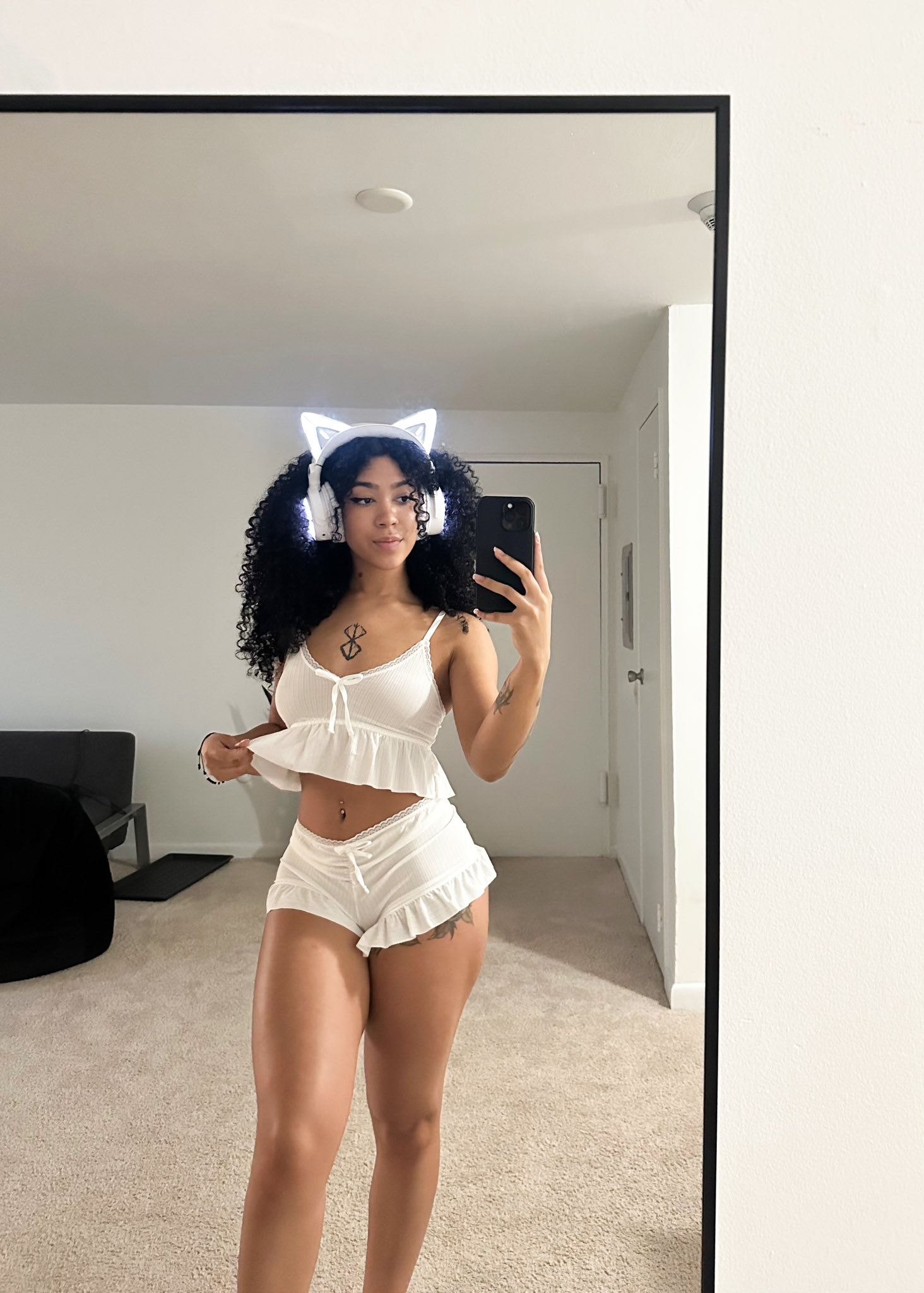 Frizzy on X: Miss me? t.co2h2aPQCIX8  X