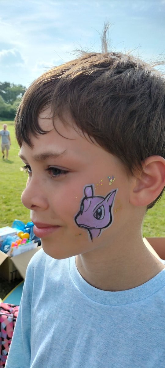 PtaCrha's tweet photo. Diolch enfawr i Jen Ace (Instagram - acefaces_facepainting) am beintio gwynebau am ddim! Roedd pawb yn edrych yn wych 🤩

Huge thank you to Jen Ace (Instagram - acefaces_facepainting) for painting faces for free! Everyone looked amazing 🤩 https://t.co/30bvDUOxZL