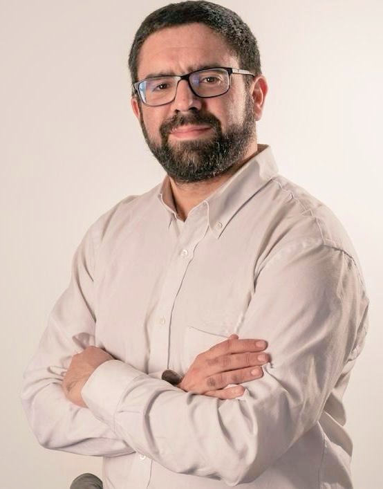 ⚓ A La Empresa Portuaria Puerto Montt, le complace enormemente anunciar que ha asumido el cargo de Presidente de la Corporación de Puertos del Cono Sur, 24/25, don Eduardo Arancibia Romo.
Le Deseamos éxito en su gestión⚓️
<a href="/earancib/">Eduardo Arancibia</a> <a href="/puertos_conosur/">Corporación de Puertos del Cono Sur</a> <a href="/PortalPortuario/">PortalPortuario</a> <a href="/AQUASocial/">Medios AQUA</a>