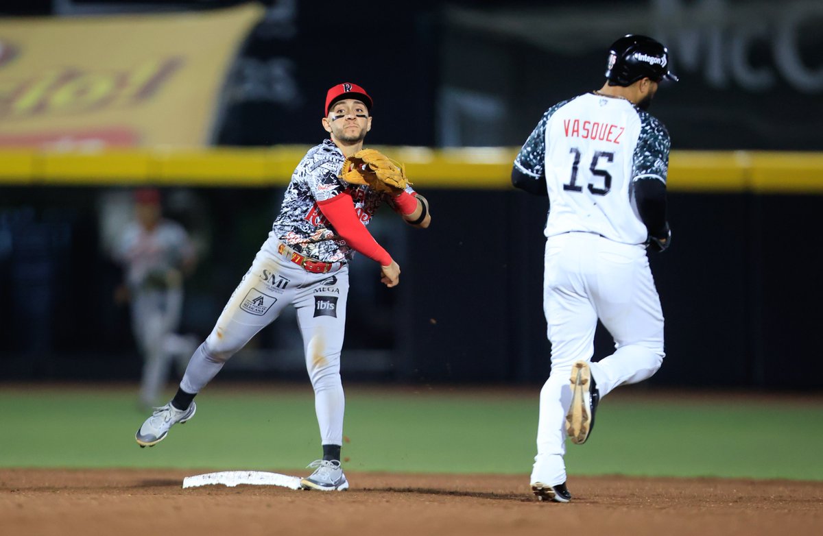 FINALIZA ESTANCIA EN CASA Hoy nuestros Toros disputan su último juego en casa antes de la pausa del JDE. El equipo retomará actividades el martes para el inicio de una gira por Yucatán y Tabasco; regresarán el martes 4 de junio recibiendo aOaxaca. #TorosNews #TorosAquí #LMB