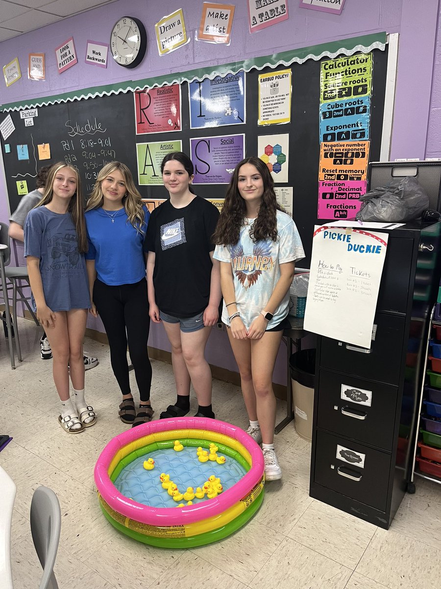 Mrs_Maksin's tweet photo. Algebra held their probability carnival today!  They calculated the theoretical and experimental probabilities of each game!  @EFMSWarriors @MrChairge https://t.co/cpgbcttqAV