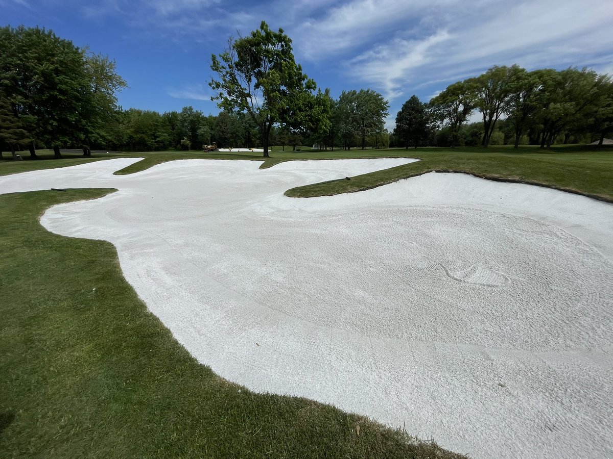 soltekagr's tweet photo. Fresh load of Elite bunker sand for Vallee Du Richelieu golf club! #soltek

livraison de sable de bunker Elite pour le club de golf Vallée Du Richelieu ! #soltek @DeanODoherty1 https://t.co/qUOXg5yzJ6