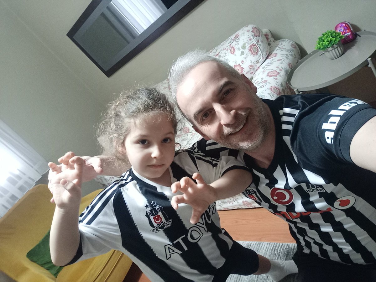 Tebrikler Beşiktaş #beşiktaşk #besiktas #sampiyonbesiktas  #ZiraatTurkiyeKupası <a href="/bulentuslu1903/">Bülent USLU</a>  ❤️🇹🇷❤️