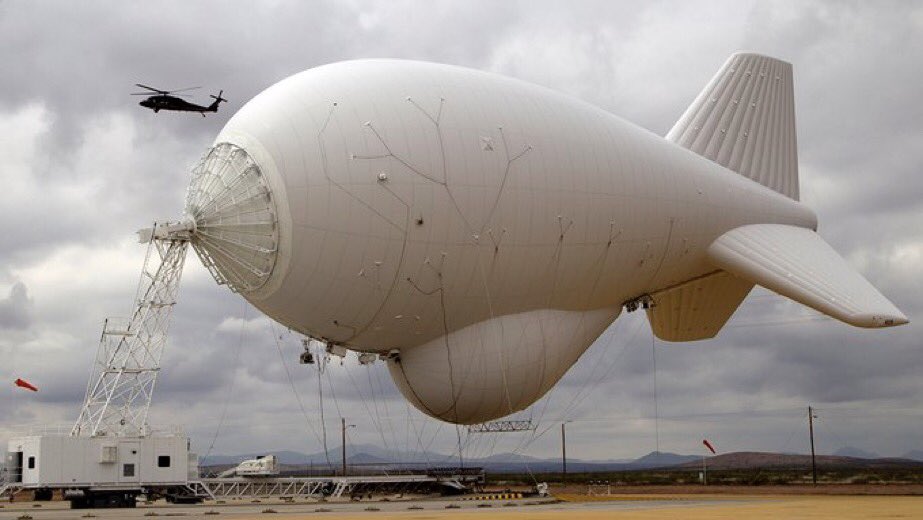 BREAKING:

Poland signs a LOA executive agreement to buy 4 reconnaissance and early warning aerostats full with radars &amp; IFF system transponders from the USA

The cost is USD 1 billion &amp; the main contractor is Raytheon

They will be posted on the eastern border &amp; can stay up 24/7