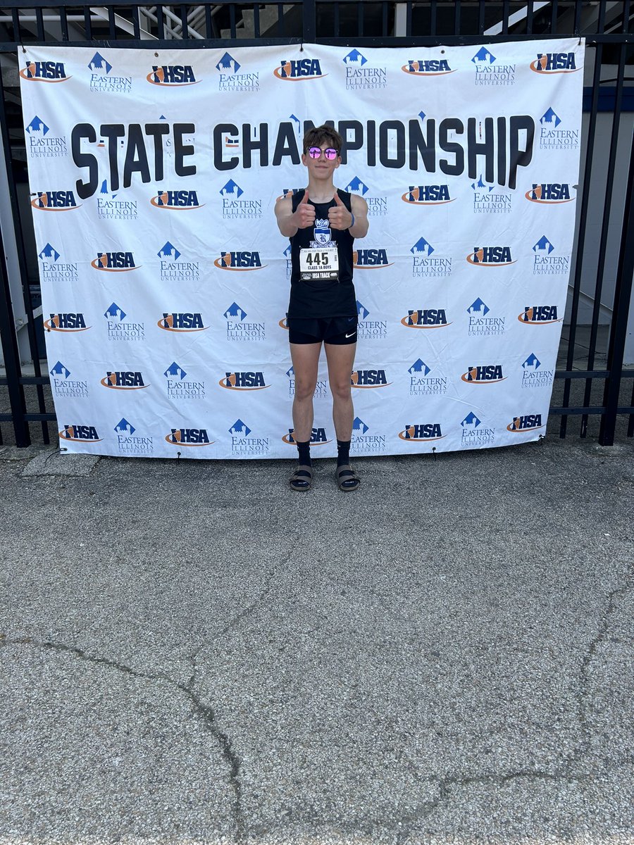 HBR_XCTF's tweet photo. Congratulations to Alex for advancing to the finals in high jump at the IHSA State Meet today. Alex cleared 1.85m to reach the finals. Way to go! https://t.co/GHn3HPkQ7t