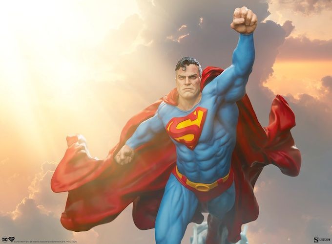SupermanHomepge's tweet photo. New #Superman Premium Format Figure Available from @collectsideshow: https://t.co/T4PbyskXrT https://t.co/0mYgXEQCQz