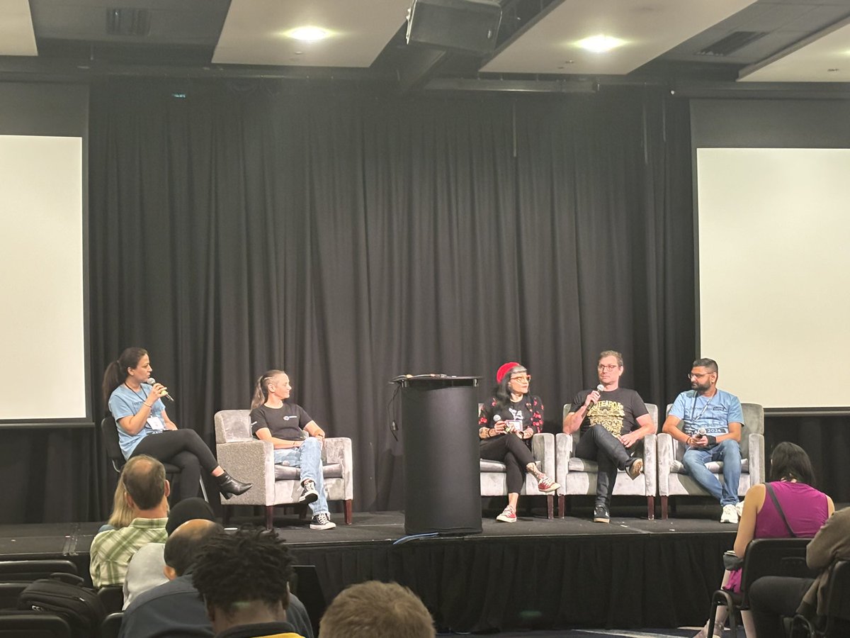 Our panel discussion moderated by <a href="/SomyAyazi/">Somy 🕊</a>, with panelists <a href="/serverless99/">Darshit Pandya | AWS community builder serverless</a> <a href="/SusanBrander/">Susan Brander</a> <a href="/timClicks/">Tim McNamara</a> and Suzana Melo Moraes at #SLSDaysANZ