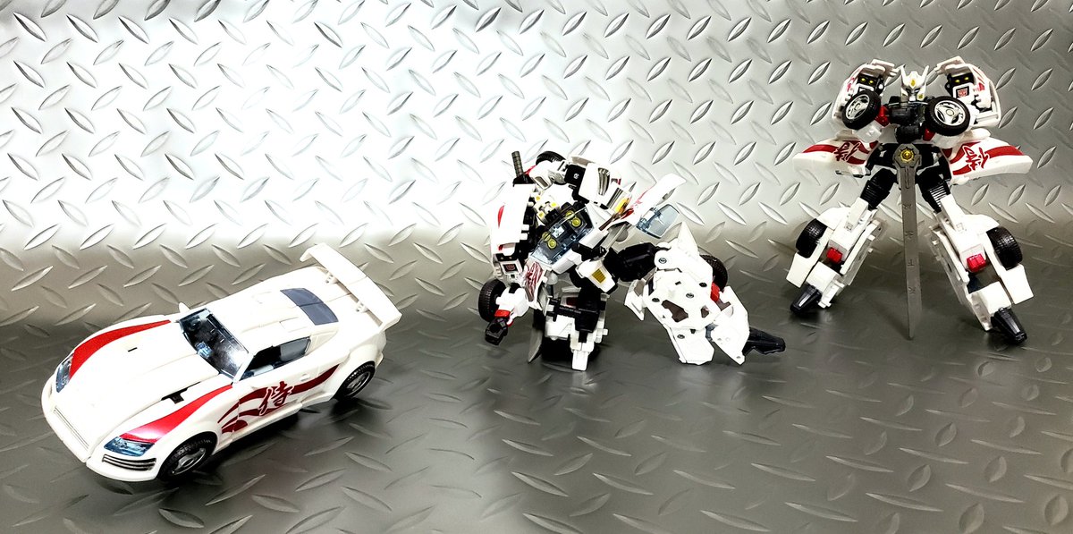 マキシマ tweet media