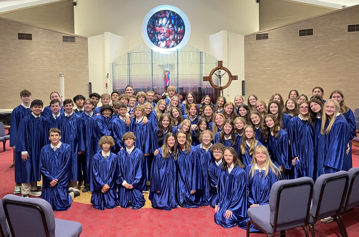 ndes13000's tweet photo. Congratulations to our 8th grade graduates! We are so proud of you as you embark on your next adventures in high school! https://t.co/NmSRR23Jmz