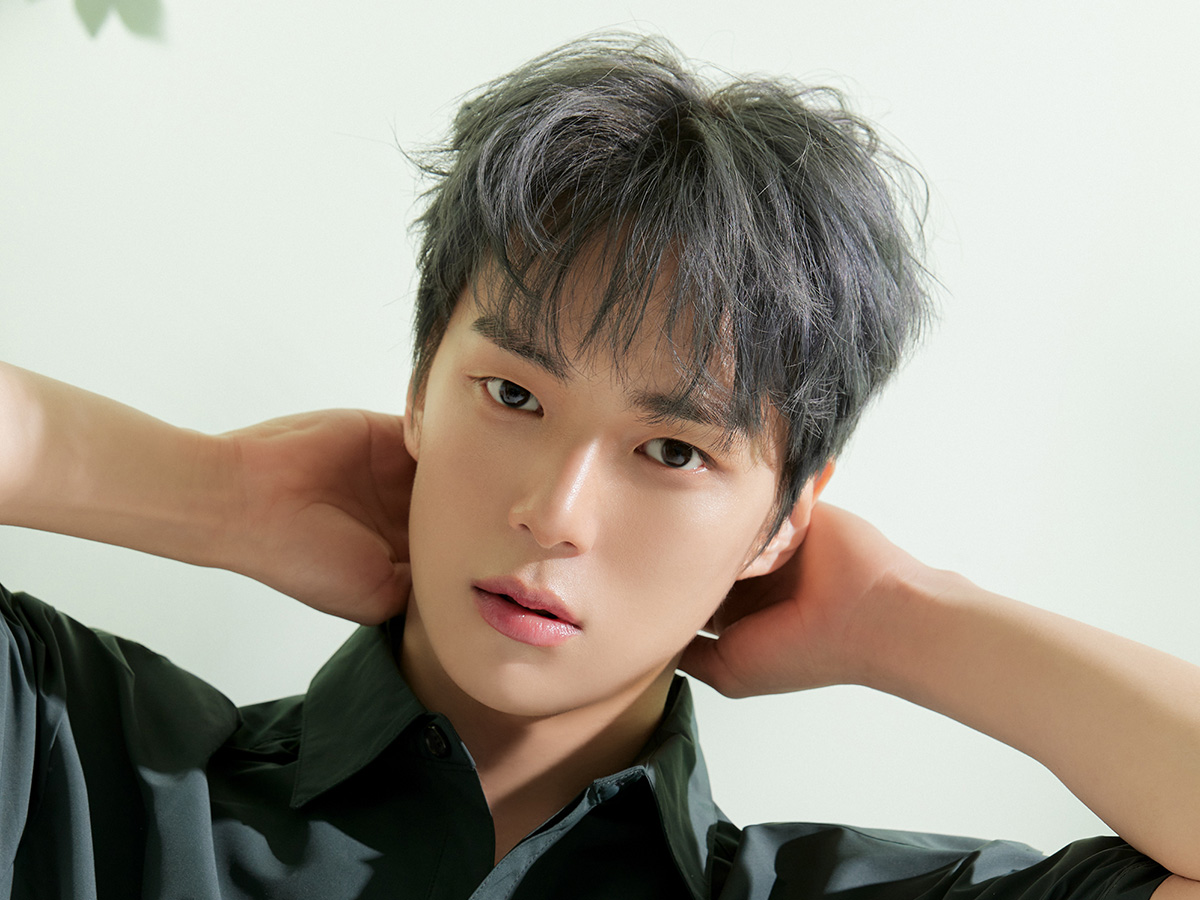 ˚ ༘ 🌊 ✧🩵༉‧₊🫧 ༘˚

매일 부담없이,
맑고 생기있는 피부 형성을 돕는
𝖧𝗈𝗅𝗒 𝖡𝖺𝗌𝗂𝗅 𝖫𝗂𝗇𝖾🌿

6월 2일까지 진행되는 할인 이벤트는
플로운 자사몰에서 만나보세요💭

#민혁 #MINHYUK #MONSTA_X #MONSTAX
#플로운 #floun