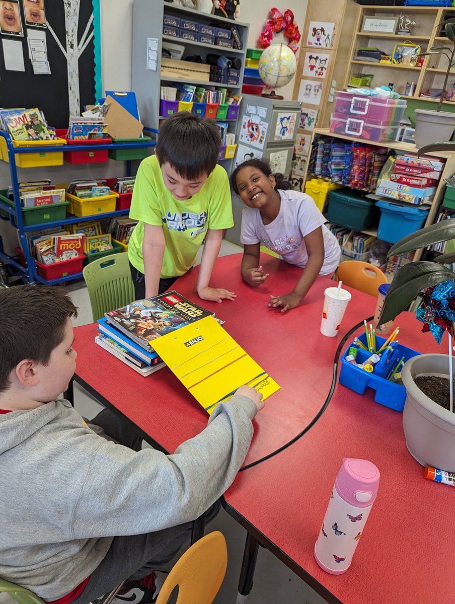 MsBarringtonCG's tweet photo. Exploring friction today! @ChristinaGFMPSD @FMPSD #iteachthird #iteachfourth #scienceisfun #simplemacines #grade3and4isneverabore https://t.co/cCZsmhymhF