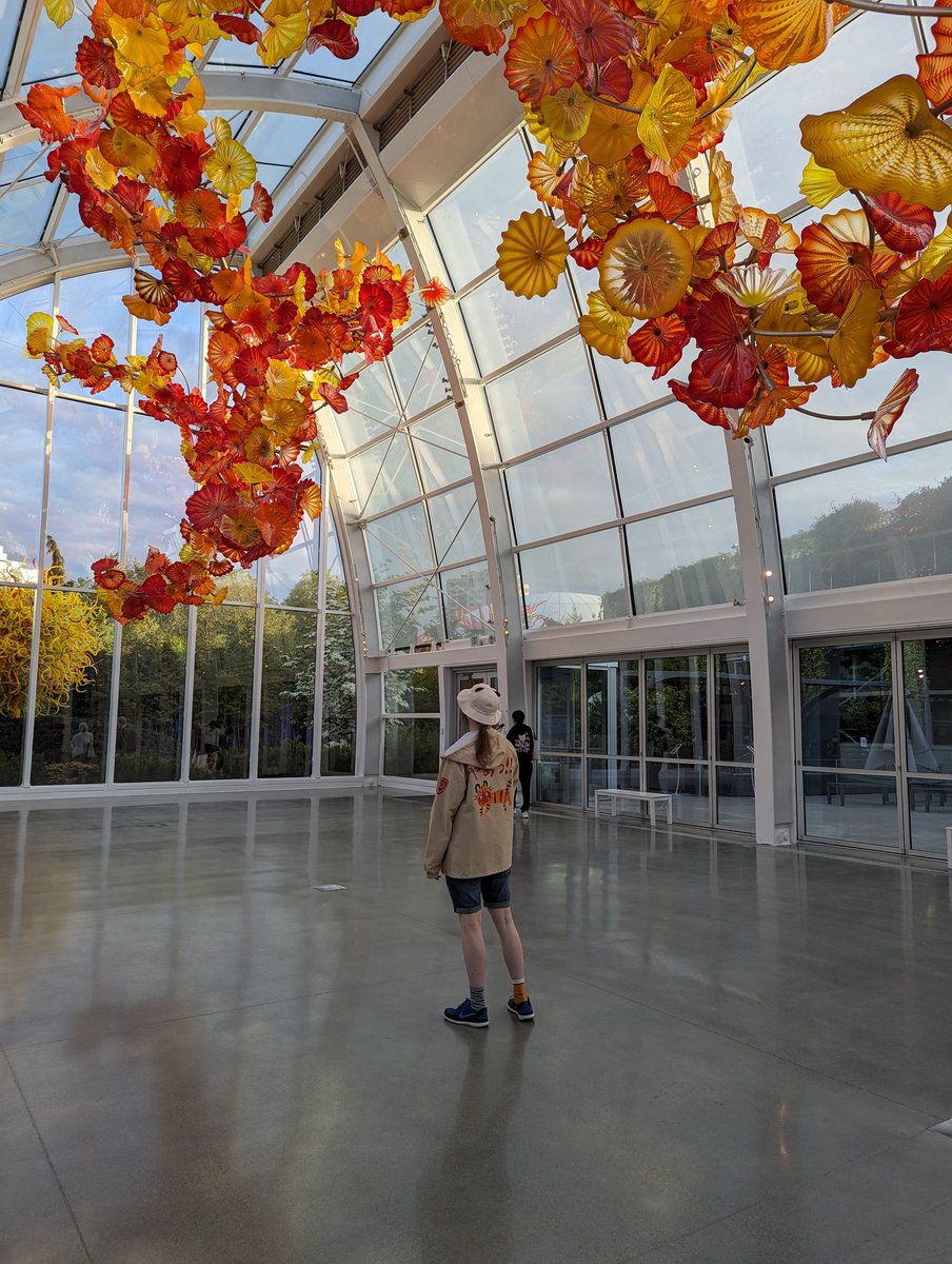 Foxy 🏳️🌈🌸🦊✨ tweet media