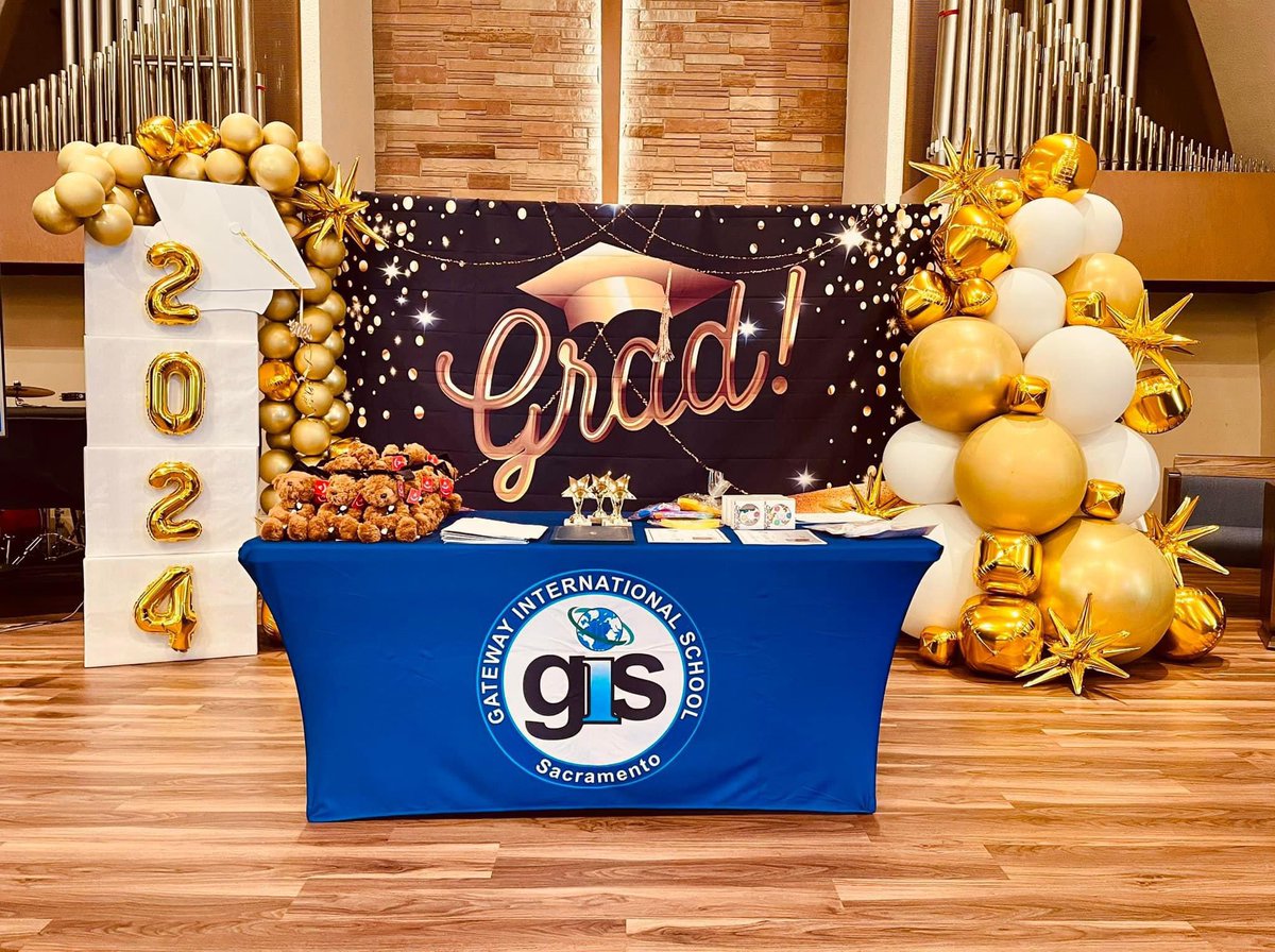gcc_jsample's tweet image. End of year events kicked off today with the Gateway International School Kindergarten Promotions!!! Special moment when a parent of a kindergarten student came up to me and recognized me as her middle school biology teacher and was shocked to learn I was the Supt. #gcclevelup