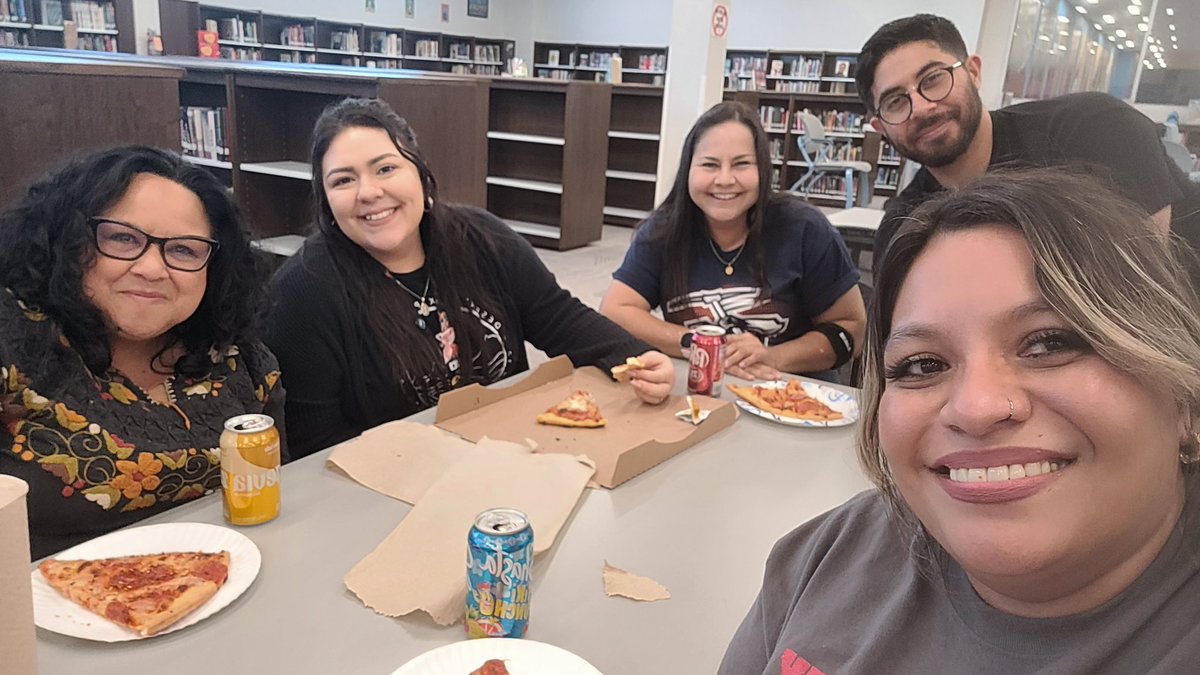 Michelle Saenz (@msaenz_lms) on Twitter photo Book Club celebrated our Bulldog Seniors with delicious pizza from <a href="/PeterPiperPizza/">Peter Piper Pizza</a>! Thank you for being our partners in education.
Good luck, Seniors...the future is wide open!🐾
<a href="/Socorro_HS1/">Ignacio Estorga, Ed.D</a> <a href="/ry_garcia12/">Ryan Garcia</a> <a href="/MsPeralesM/">Ms. P</a> <a href="/NRodriguez_LMS/">NRodriguez_LMS</a>
#sisd_libraries Book Club celebrated our Bulldog Seniors with delicious pizza from <a href="/PeterPiperPizza/">Peter Piper Pizza</a>! Thank you for being our partners in education.
Good luck, Seniors...the future is wide open!🐾
<a href="/Socorro_HS1/">Ignacio Estorga, Ed.D</a> <a href="/ry_garcia12/">Ryan Garcia</a> <a href="/MsPeralesM/">Ms. P</a> <a href="/NRodriguez_LMS/">NRodriguez_LMS</a>
#sisd_libraries