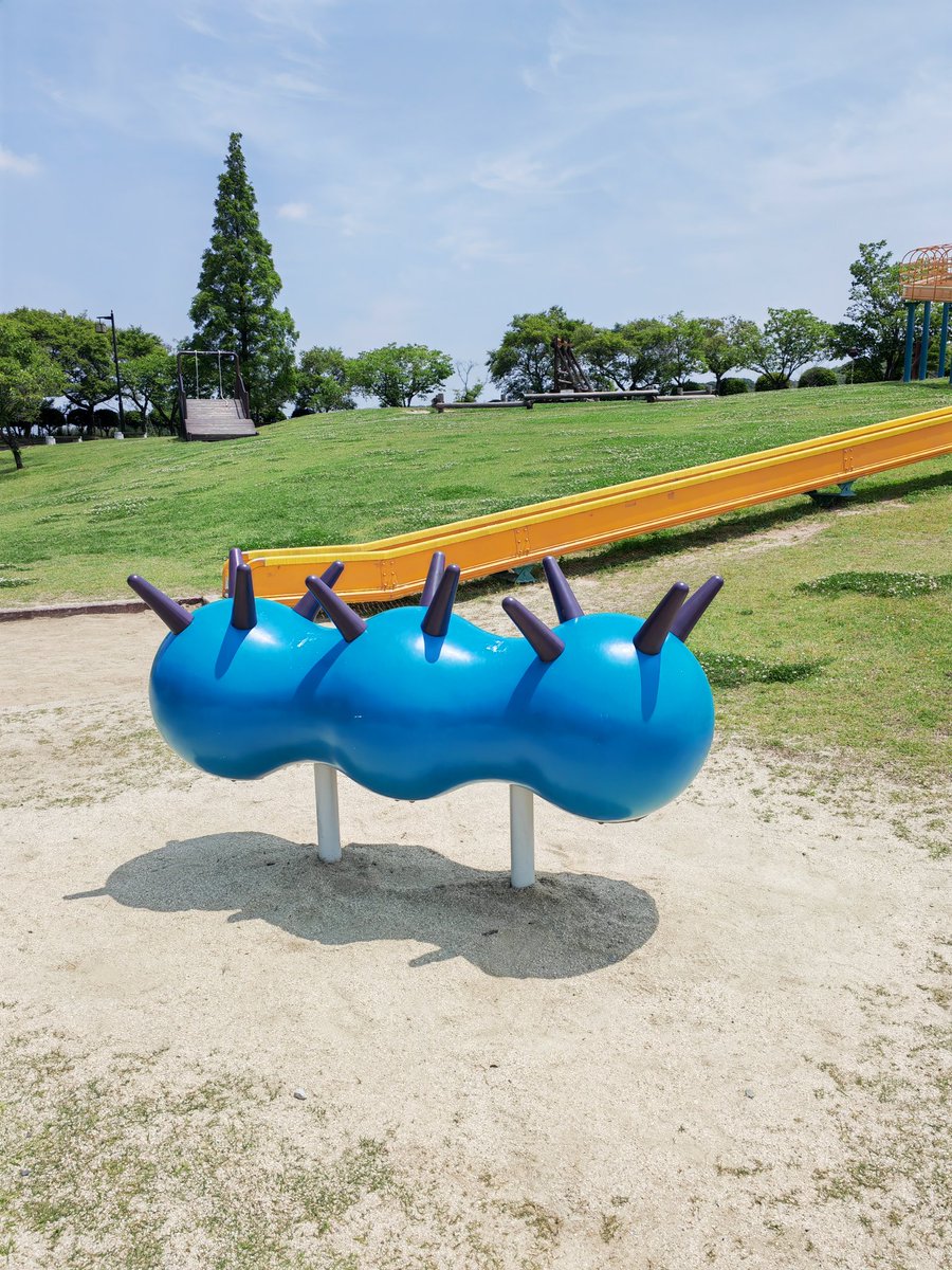 ST_A113's tweet photo. どっかで見た遊具 https://t.co/A9kZyVbvbg
