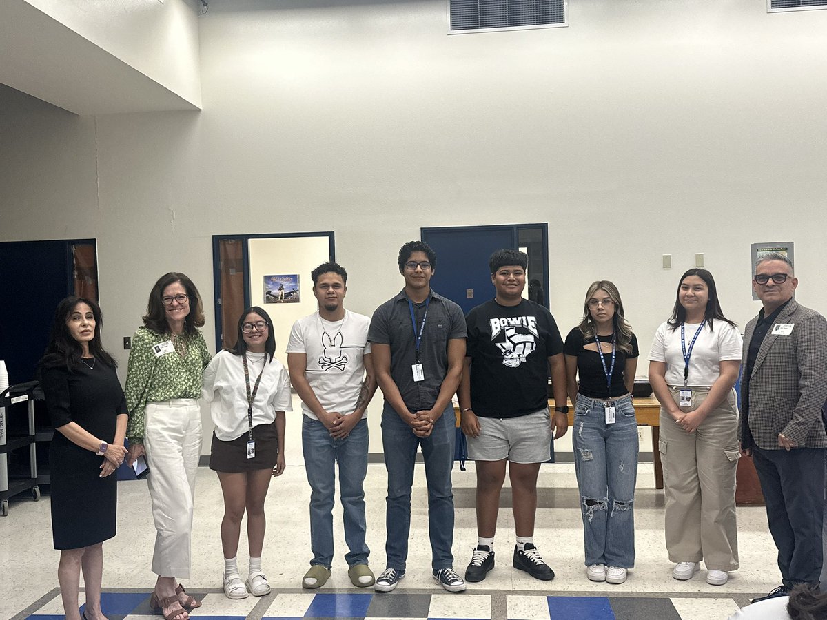 Celeste Cano Jacquez (@celestecjacquez) on Twitter photo Thank you to the Ruelas Family Foundation that not only provided scholarships to our Osos, but also provided a fabulous luncheon for our students and College Readiness Team! Thank you for the continued support! <a href="/rgandarilla99/">Rose Gandarilla</a> <a href="/JesseHHdz/">Jesse Hernandez</a> <a href="/ETS_UTEP/">UTEP Educational Talent Search Program</a> Thank you to the Ruelas Family Foundation that not only provided scholarships to our Osos, but also provided a fabulous luncheon for our students and College Readiness Team! Thank you for the continued support! <a href="/rgandarilla99/">Rose Gandarilla</a> <a href="/JesseHHdz/">Jesse Hernandez</a> <a href="/ETS_UTEP/">UTEP Educational Talent Search Program</a>