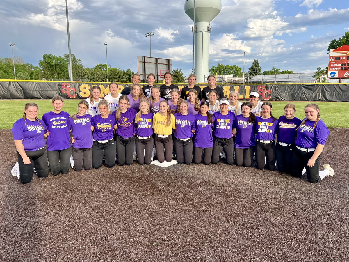 Indianola Softball tweet media