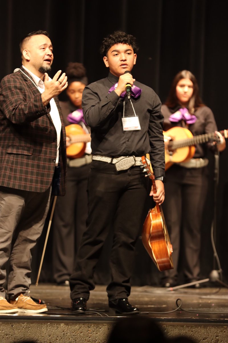Willowridge & Marshall Mariachi tweet media