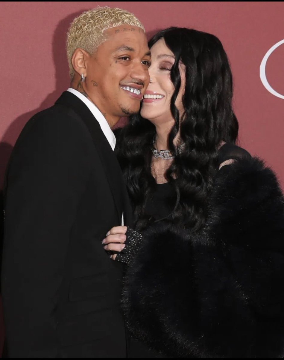 NikNik_Nichole's tweet photo. We had a good day #Cher crew. She looks &amp; sounds better than ever at 78 yrs old. Partially due to good genes &amp; the man who’s helping her outta her jeans. 😏 New music is coming. I cannot wait!!! My favorite pics of the night. #cannes2024 #amfar #Alexanderedwards https://t.co/lAj3plQS1C