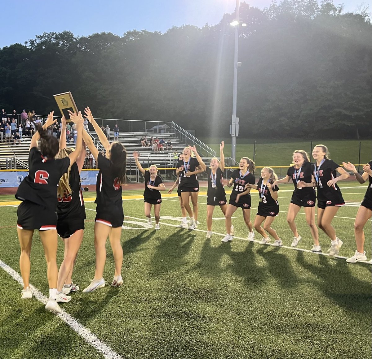HaggertyNancy's tweet photo. No. 2-seed Rye hands No. 1 Nyack its 1st loss of season to a Section 1 team. Rye beats Nyack 10-9 to win the Section 1 Class C girls lacrosse championship. Incredible goalie play both ends. Just a great game. Look late tonight or tomorrow on lohud for Frank Becerra photo gallery. https://t.co/COW3mwUavt