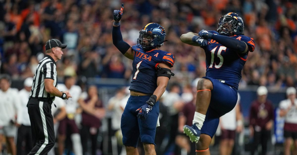 IamAlijah_'s tweet image. #AGTG I am extremely!! Blessed to receive an offer from @UTSAFTBL 
@EatonEagleFB @CoachCG210 @CoachTraylor @CoachBSherrod @CoachSiddiq @emiller_ram93 @Coach_Bacc @ManaceKabongo @CKennedy247 @RivalsLandyn @MohrRecruiting @coachcilumba @adamgorney #GoRoadrunners
