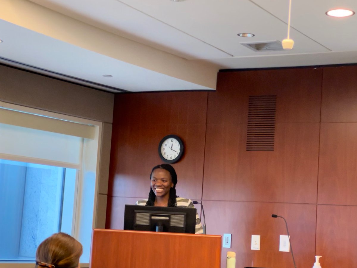 Krystal Mills tweet media