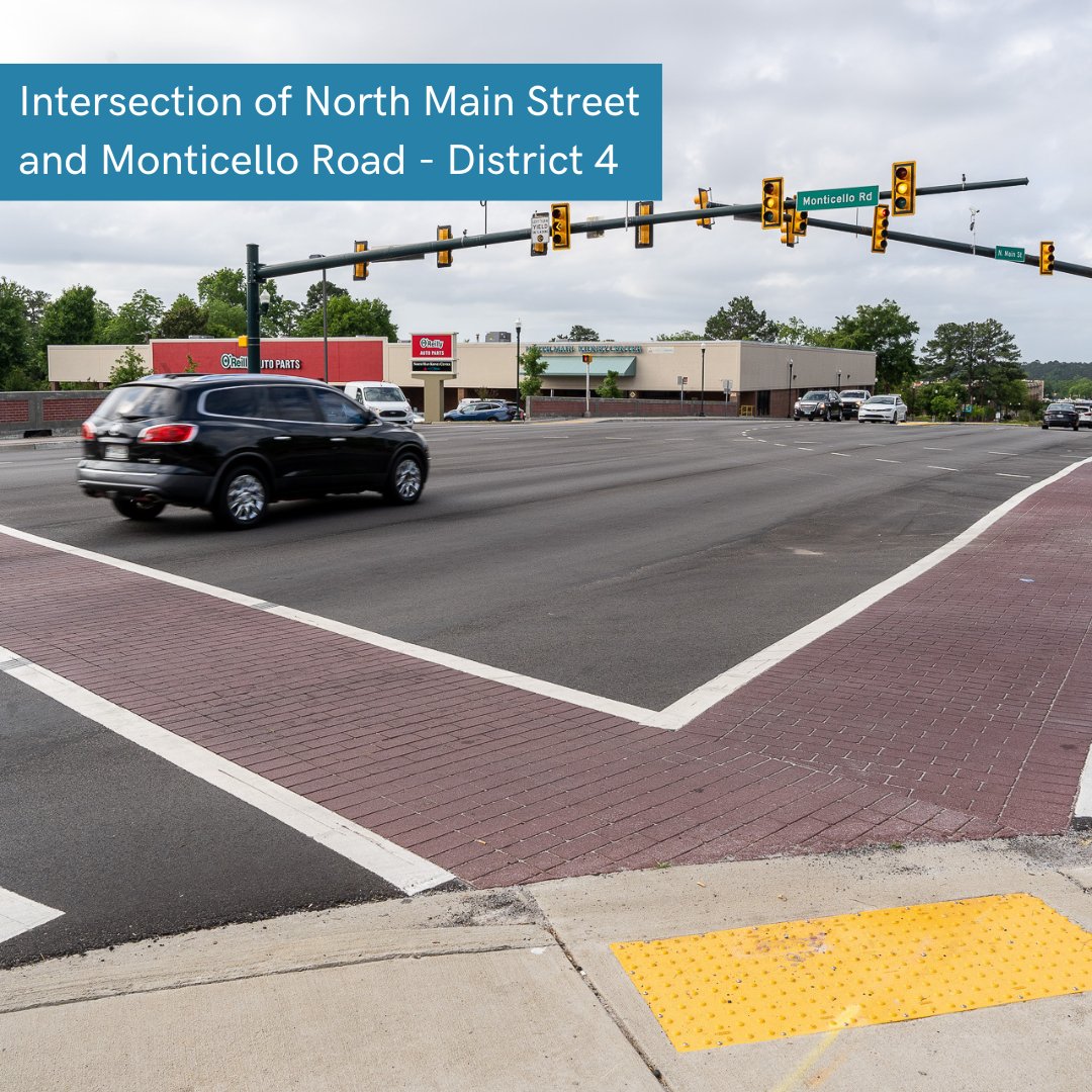 RichlandSC's tweet photo. Traffic flow in #RichlandCountySC is made possible through the #LandDevelopmentCode (LDC), which assures convenient traffic access through new land developments.
The #TransportationPenny program works w/ the LDC to improve County roads, ensuring favorable travel for residents👍🏽. https://t.co/WAROknUkzC