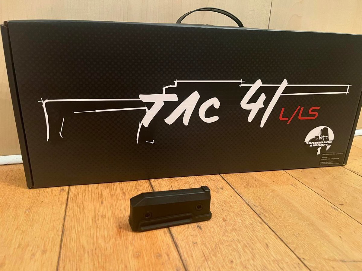 Longbowbb's tweet image. Silverback TAC-41 Lite &amp;amp; Lite Sport now in stock. 

Such a smart way of packaging a rifle in this little box and yes, you can now get a Silverback rifle for less than £200!!! 

More in stock and available immediately

longbowbb.co.uk