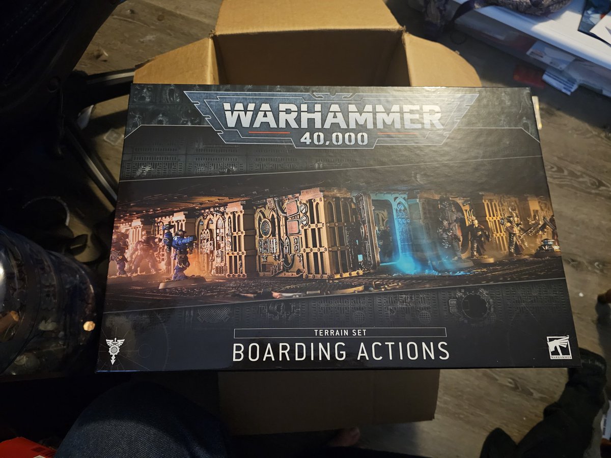 Flgs asked if anyone wanted to paint some terrain for the shop. I got some ideas....
#warhammer
#WarhammerCommunity