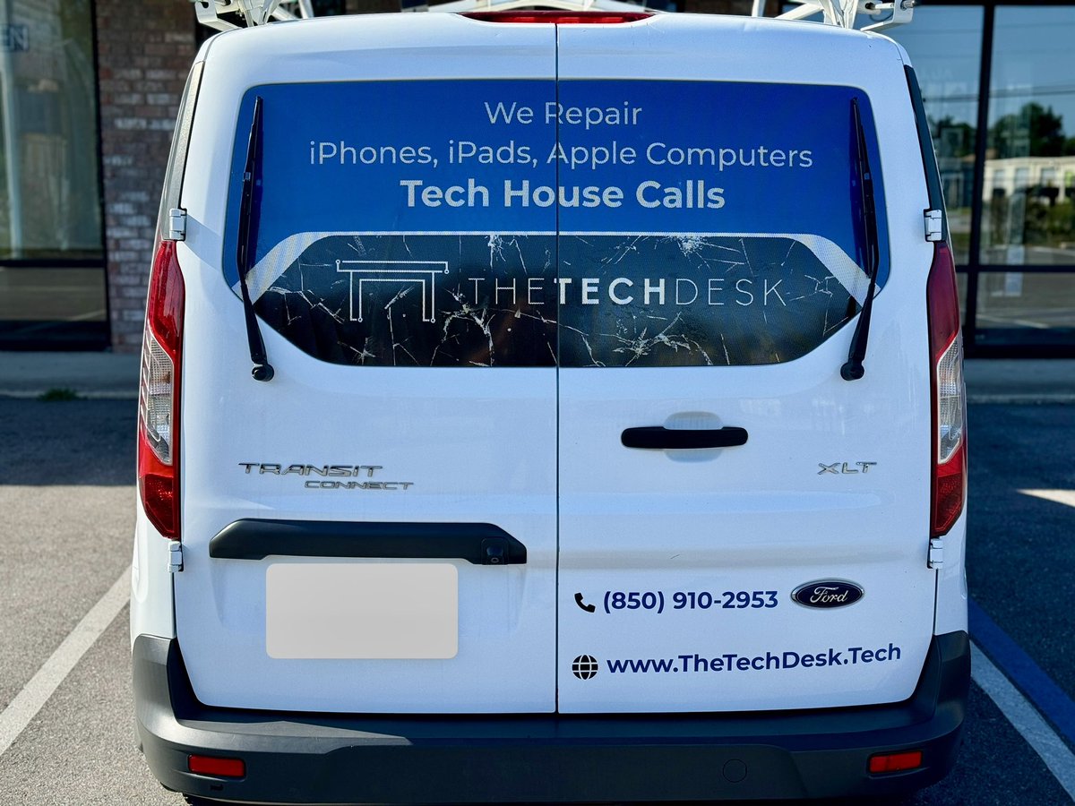 The_Tech_Desk_'s tweet image. 🚐 Meet the new addition to The Tech Desk Family! Thanks Vinyl Bros 

#TechDesk  #AppleRepairs #TechHouseCalls #NewVan