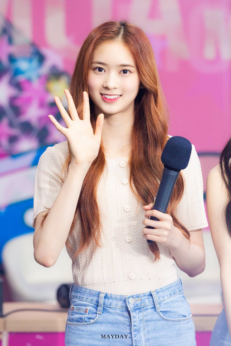 MAY1116net's tweet photo. 190704 #메이 HQ    

MAY 24th

@cherrybullet #체리블렛 #CherryBullet #MAY https://t.co/vXQxc4AbV1