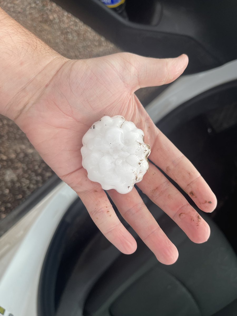 2-2.5 inch rogue hailstone just North of Hollis Municipal Airport. <a href="/NWSNorman/">NWS Norman</a>