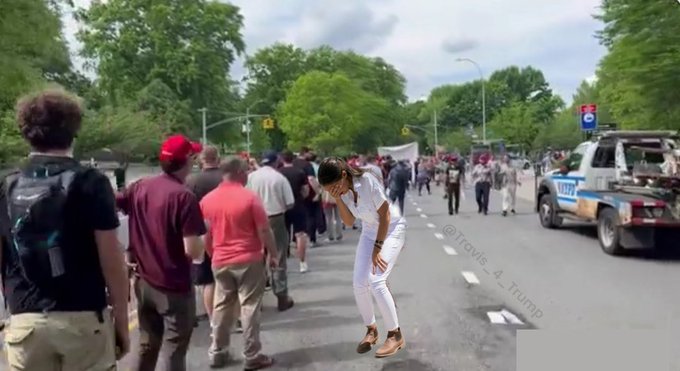 @GuntherEagleman Bronx Where did all these Maga people come from. There's so many '