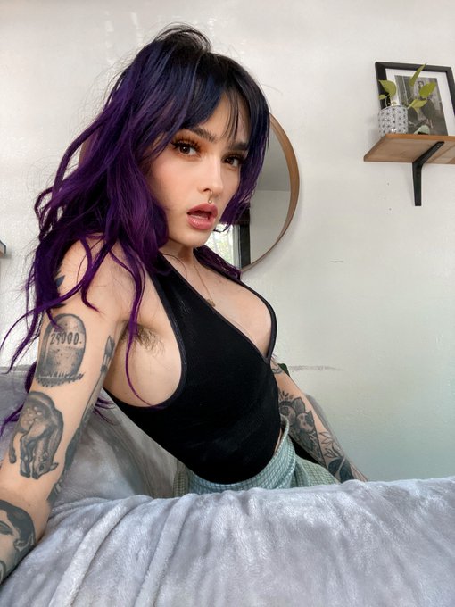 happy summer ! https://t.co/yE9muh2kYh<a href="/tag/mvsales"class="tags"><span>#mvsales</span></a>