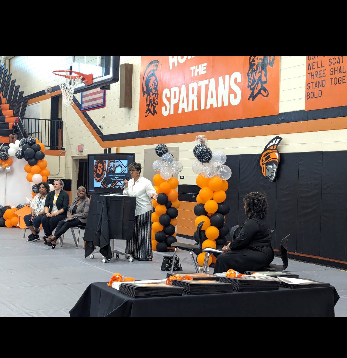 Can we love on our 8th graders again 🧡🖤🧡🖤🧡🖤 Promotion Ceremony *more highlights* @metroschools @fcsnashville @mnps_fcp @conley4kids